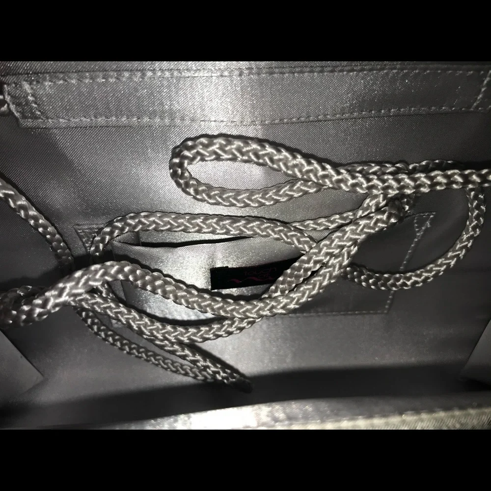 Formal Clutch - Picture 2 of 2